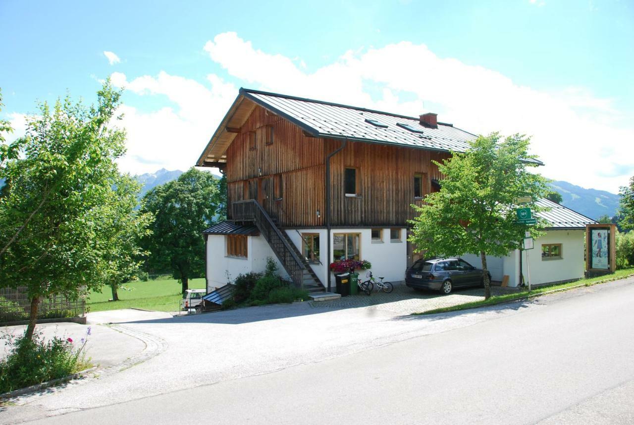 Haus H.O.F. Lägenhet Ramsau am Dachstein Exteriör bild